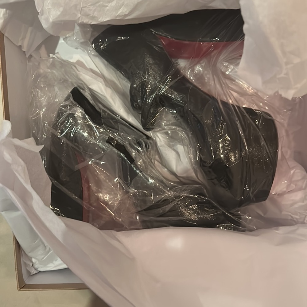 ❌SOLD❌CHRISTIAN LOUBOUTIN Movida Mary Jane Red Sole Platform Pumps - Picture 11 of 13